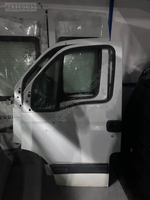 Master 2 sol ön kapı