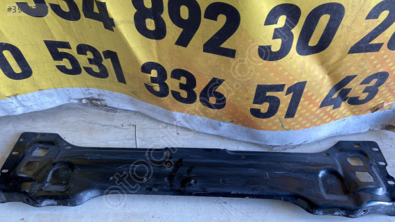Mercedes w207 e serisi ön panel üst A207620032