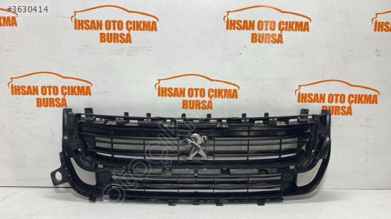 peugeot partner 2015-2018 model ön panjur 9810963880