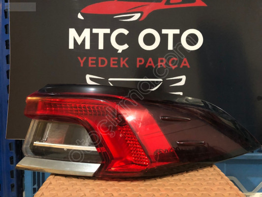 TOYOTA COROLLA SAĞ DIŞ STOP ORJİNAL