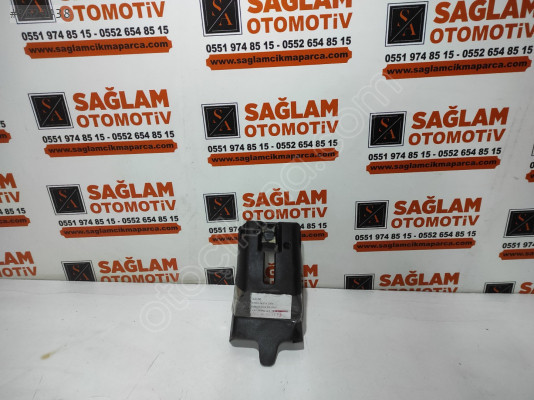 FORD FİESTA 2006 ÇIKMA DİREKSİYON KOLONU KAPLAMASI OEM; 10748889