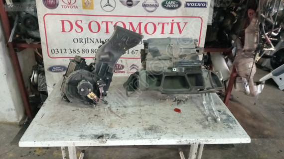 2010-2014 FİAT SCUDO KALORİFER KUTUSU