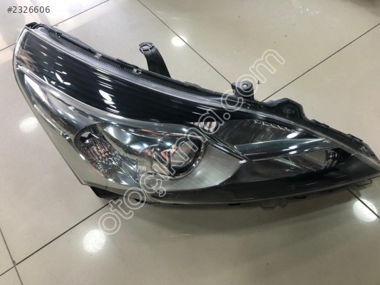 TOYOTA YARİS SAĞ-SOL FAR