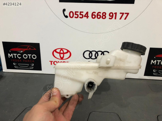 TOYOTA YARİS FREN YAĞ DEPOSU ORJİNAL