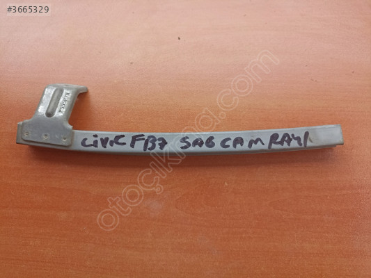 Honda Civic Fb7 Sağ Ön Kapı Cam Rayı