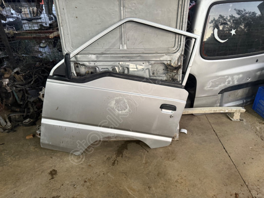 HYUNDAİ H100 HATASIZ SOL ÖN KAPI
