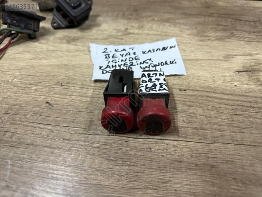 CİTROEN BERLİNGO DÖRTLÜ FLAŞÖR DÜĞMESİ 98-02 MODEL ORJİNAL