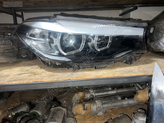 F10 BMW 5 SERİSİ ÖN FAR SAĞ