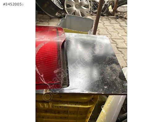 2008 model Dacia Logan sol arka stop