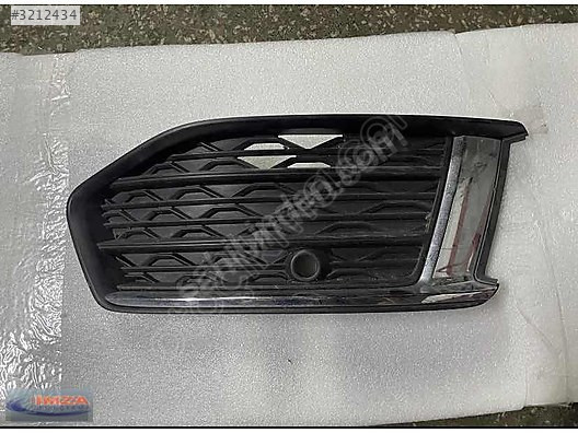 4K0807648 AUDI A6 SAĞ TAMPON KAPAĞI
