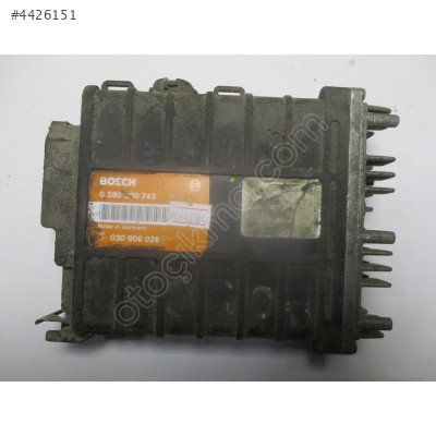 Volkswagen Polo Motor Beyni 0280000743 030906026