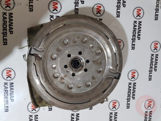 OCTAVİA VOLANT 6 İLERİ MANUEL 1.0 TSİ 04C105266E 04C105269G