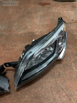 PEUGEOT BOXER - LEDLİ SAĞ SOL FAR