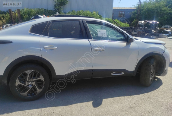 citroen c4x sağ ön kapı 2024