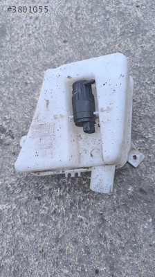 Opel Corsa Silecek Suyu Deposu