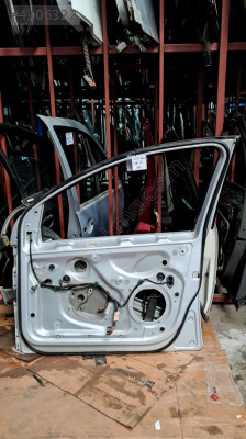 ÖN KAPI - SAĞ - GOLF 5 & JETTA 04-11 - ( 1K4831106G)