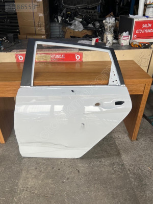 HYUNDAİ İ20 2020-2026  SOL ARKA KAPI ORİJİNAL ÇIKMA