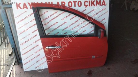 CLİO 3 SAĞ ÖN KAPI