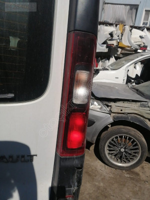 RENAULT TRAFİC SAĞ SOL STOP SÖKME