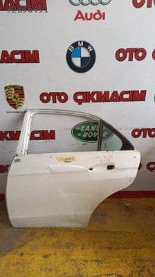 MERCEDES W212 2011 SOL ARKA KAPI