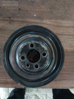 SEAT cay motordan çıkan krank kasnağı038 105 243 M