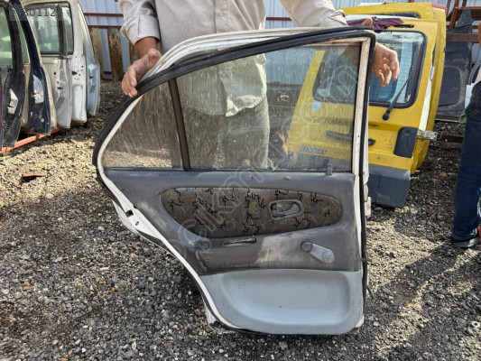 PROTON 416 SOL ARKA KAPI DÖŞEMESİ ORJİNAL ÇIKMA 2.ÜRÜN