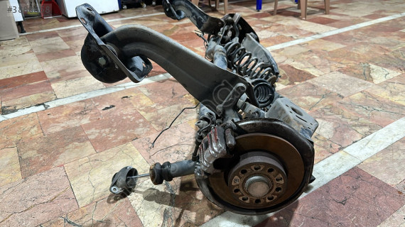 AUDI A3 2005 Model Ön Dingil Heçbek - Oto Çıkma Parçaları