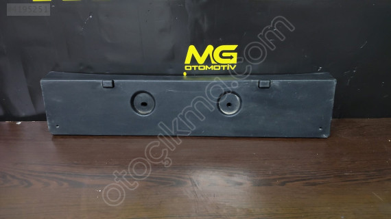 2014-19 FORD MONDEO ÖN PLAKALIK PLASTİĞİ ÇIKMA ORJ ds73-17a385