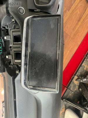 PEUGEOT 2008 BİLGİ EKRANI OTO FEDAİ