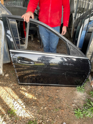 MERCEDES C W204 SAĞ ÖN KAPI ÇIKMA ORJİNAL