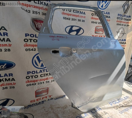 Opel Astra J sağ arka kapı