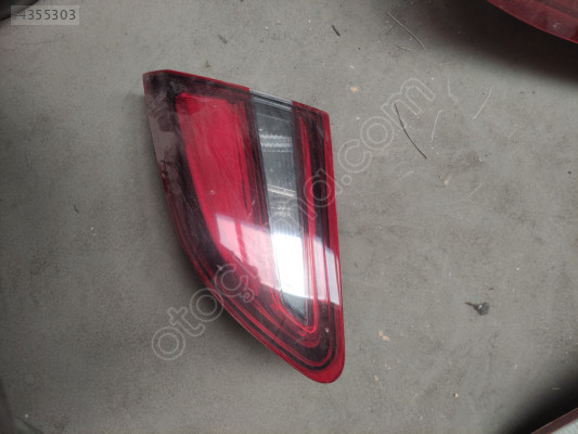 Opel Astra j 1016 Sağ arka stop