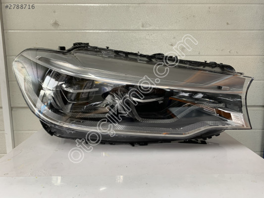 BMW 5 Serisi G30 Adaptif LED Sağ Far - Çıkma Yedek Parça