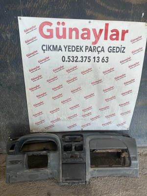 RENAULT LAGUNA 1 ÖN GÖĞÜS