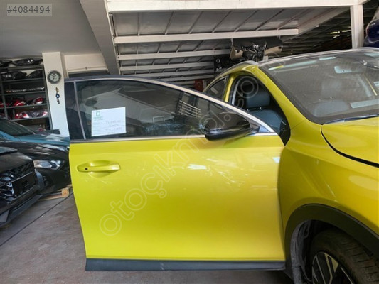 2023 Kia Xceed Sağ Ön Kapı