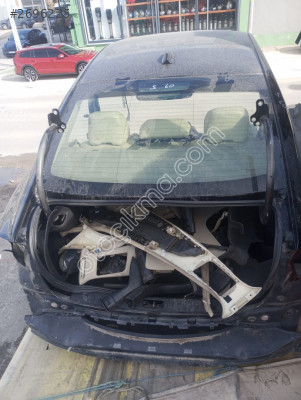 VOLVO S60 TAVAN ARKA SAĞ-SOL ÇAMURLUK