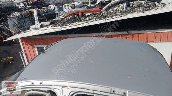 Renault Symbol için Kesme Tavan Sacı Parçası