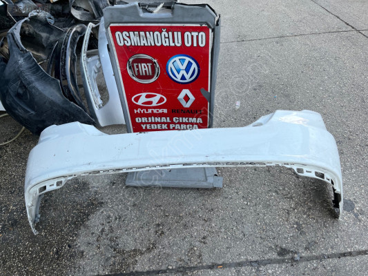 Fiat Egea arka tampon orijinal temiz