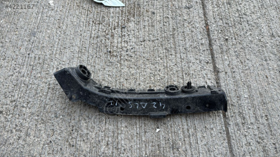 LAND ROVER VELAR L560 SAĞ ARKA TAMPON BRAKETİJ8A2-17A881-A