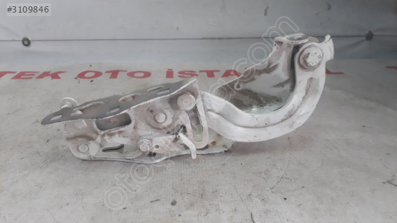 Mercedes C 205 KAPUT MENTEŞESİ SAĞ A2058800928