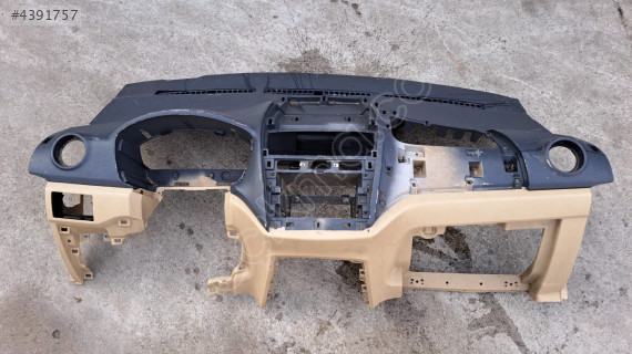 ford connect 2010 çıkma orjinal boş göğüs/torpido (son fiyat)