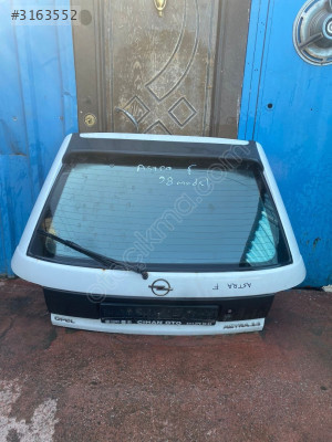 Opel astar F bagaj kapağı dolu 1998 model