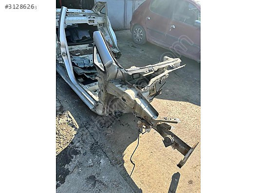 Fiat linea çıkma sağ ön şasi