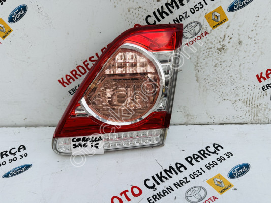Toyota Corolla sağ sol iç stop lambaları (2010 12)