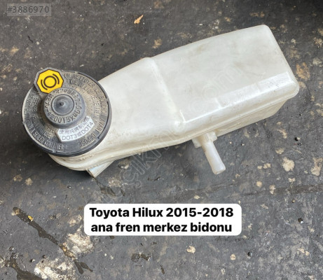 TOYOTA HİLUX 2015-2018 ANA FREN MERKEZ BİDONU         (XS1607S25)