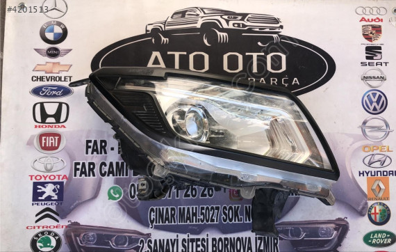 NİSSAN NAVARA ORJİNAL ÇIKMA SAĞ FAR