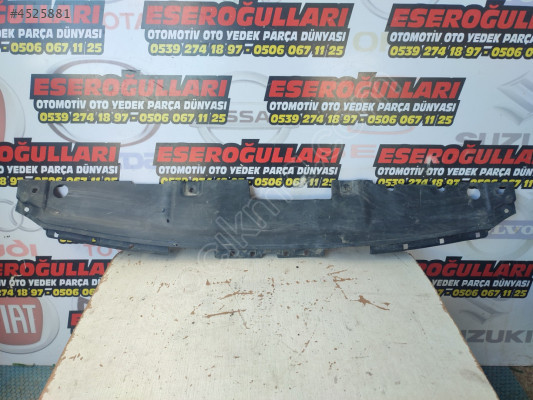 HYUNDAİ ACCENT BLUE ÖN PANEL ÜST PLASTİĞİ