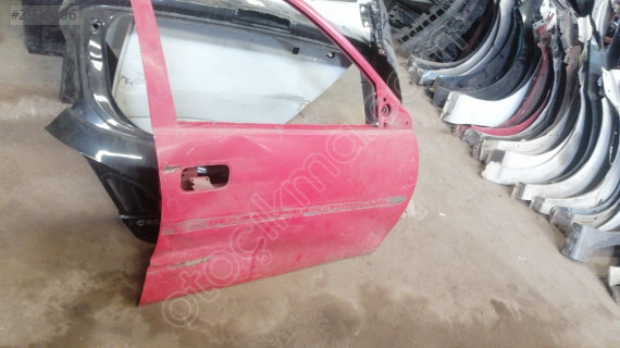 OPEL CORSA SAĞ ÖN KAPI