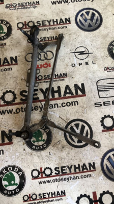 Opel Corsa D ön cam silecek mekanizması