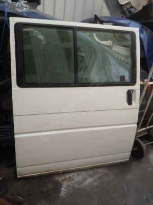 TRANSPORTER T4 SOL SÜRGÜLÜ KAPI